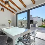 Tiamo By Interhome * Kaštelir