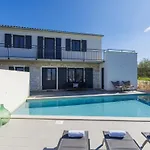 بيت للعطل Tiamo By Interhome Kaštelir